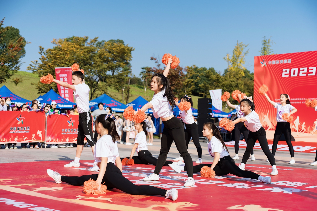 2023全民健身挑战日长沙站落幕，近两千市民参与挑战，点燃运动激情！